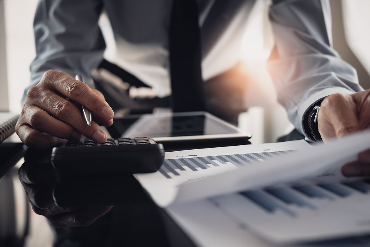 2026 Business Expense Deductions: Charitable Gifts, Sponsorships, Meals, and Entertainment
